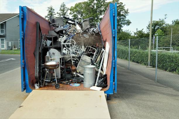 Best Estate Cleanout Services  in Alderton, WA