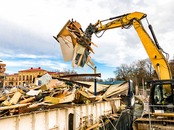 Best Professional Junk Removal  in Alderton, WA
